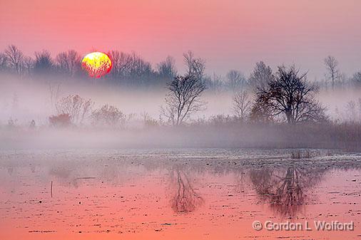 Rideau Canal Misty Sunrise_30257.jpg - Photographed along the Rideau Canal Waterway near Smiths Falls, Ontario, Canada.